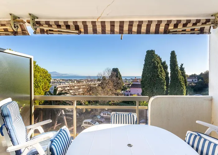 アパート Le Morane